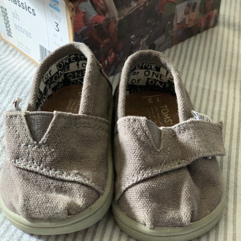 Tiny Toms